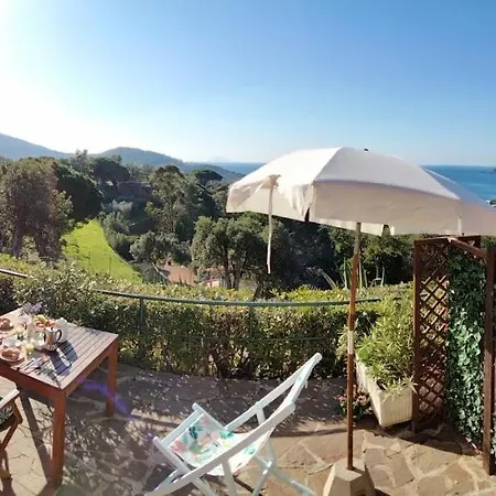 Ca' La Stella Sea-view Aparthotel
